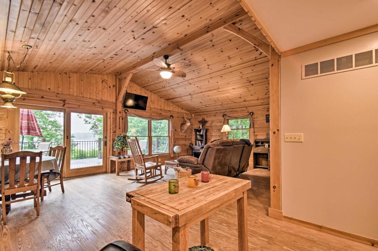 Cozy Amish Country Cabin on Shipshewana Lake! Zewnętrze zdjęcie