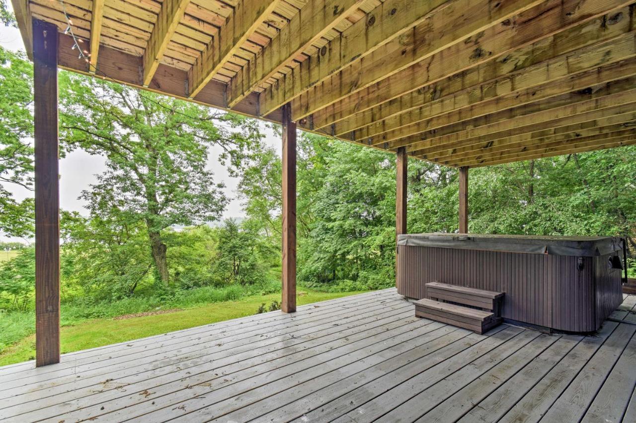 Cozy Amish Country Cabin on Shipshewana Lake! Zewnętrze zdjęcie